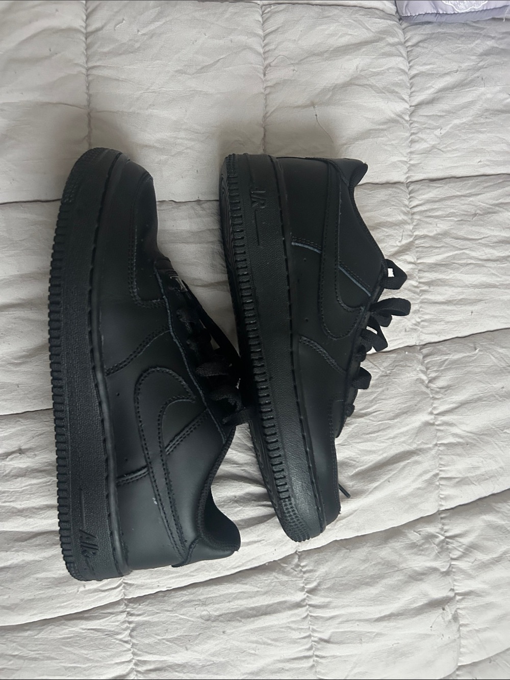 Nike Air Force Kids All-Black Low-Top Sneakers